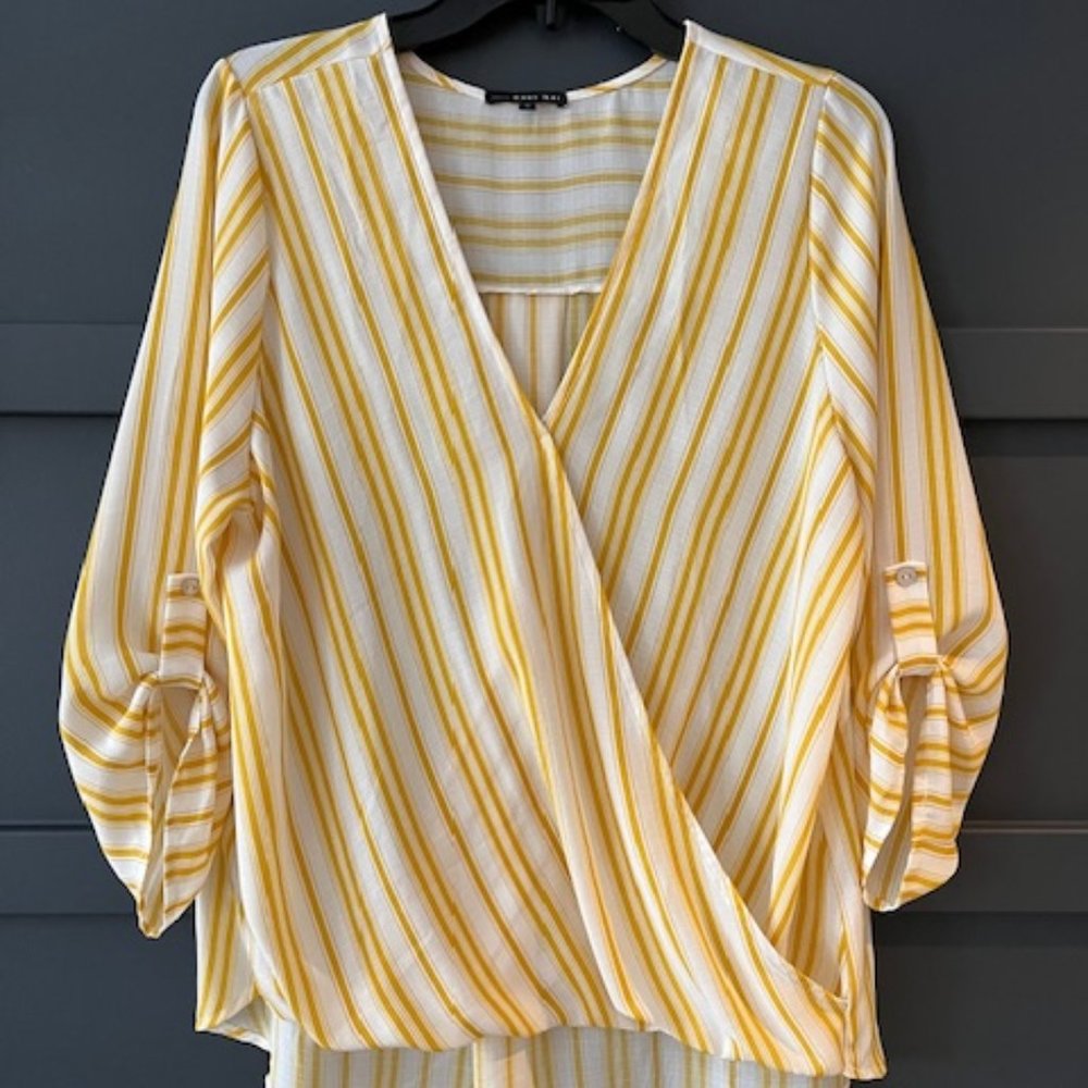 West Kei Allan Surplice Rolltab High Low Top, Size L, Yellow/White stripes